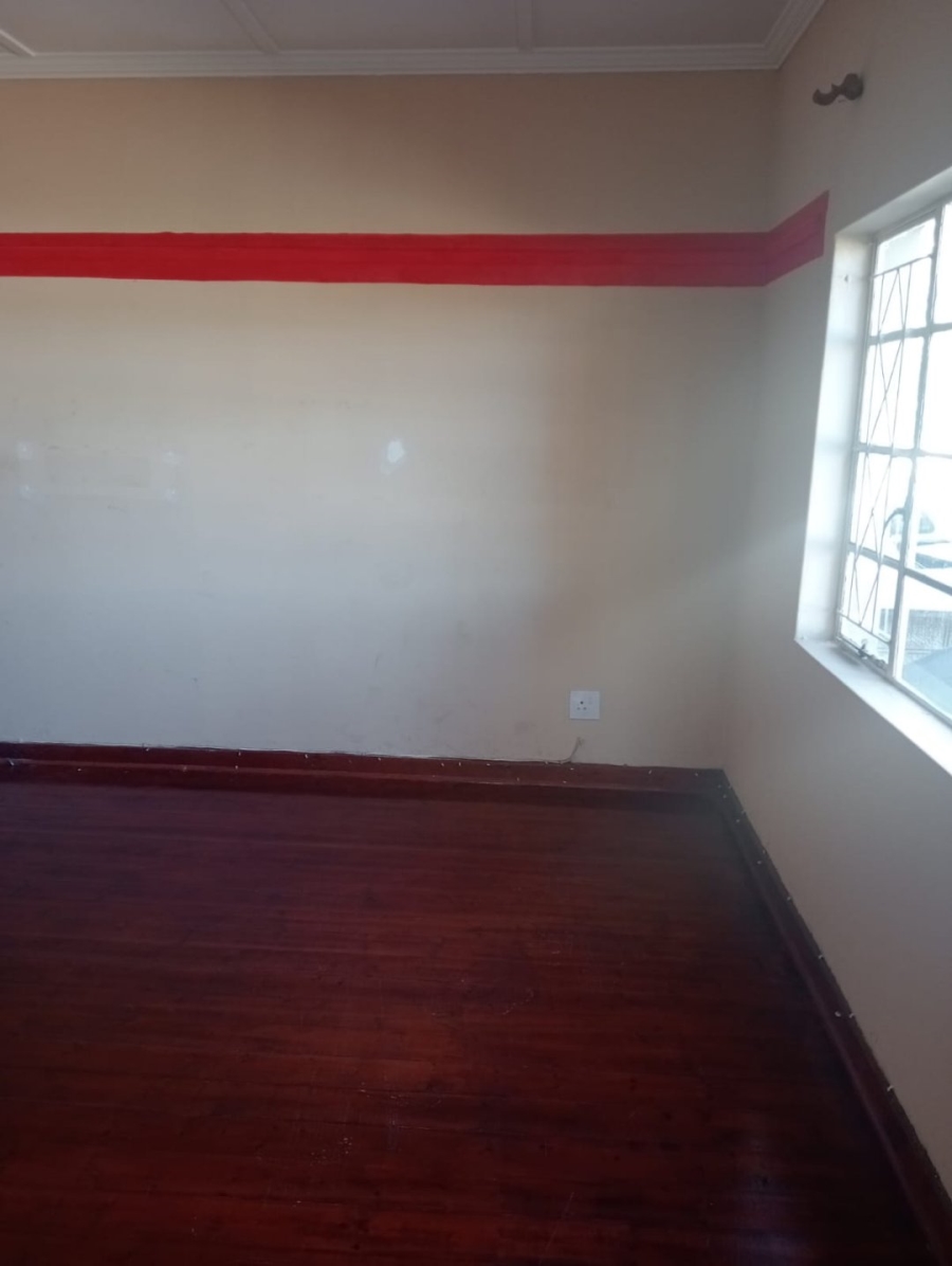 3 Bedroom Property for Sale in Summerpride Eastern Cape